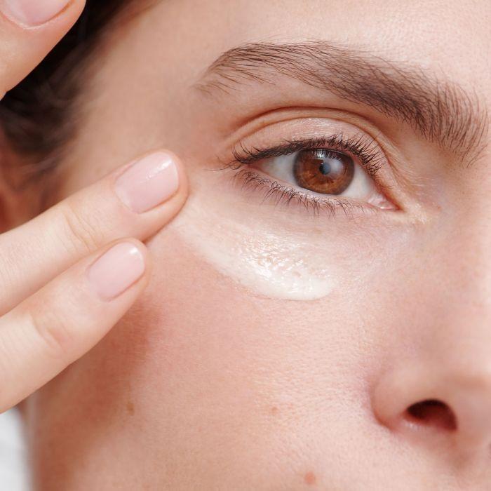 Actual product image Dr. Hauschka Regeneration eye cream (Crème, 15 ml, Day)