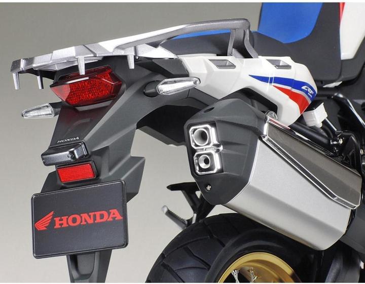 Image du produit Tamiya 1/6 Honda CRF 1000L Africa Twin