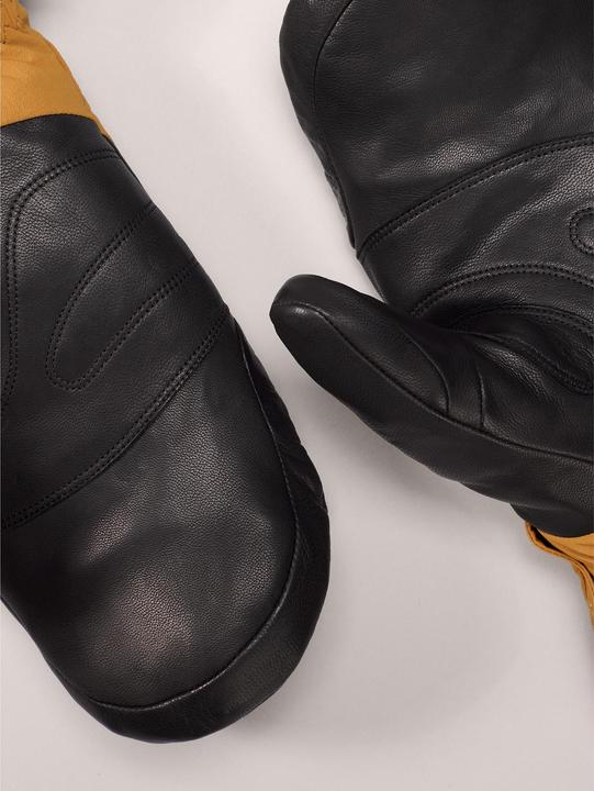 Actual product image Arc'teryx Sabre mids (S)