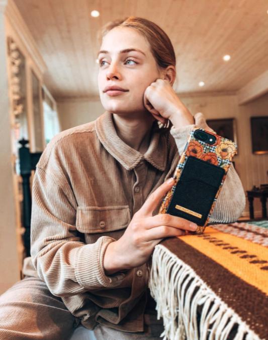 Produktbild iDeal Of Sweden Cover Retro (Apple iPhone 11 Pro Max)