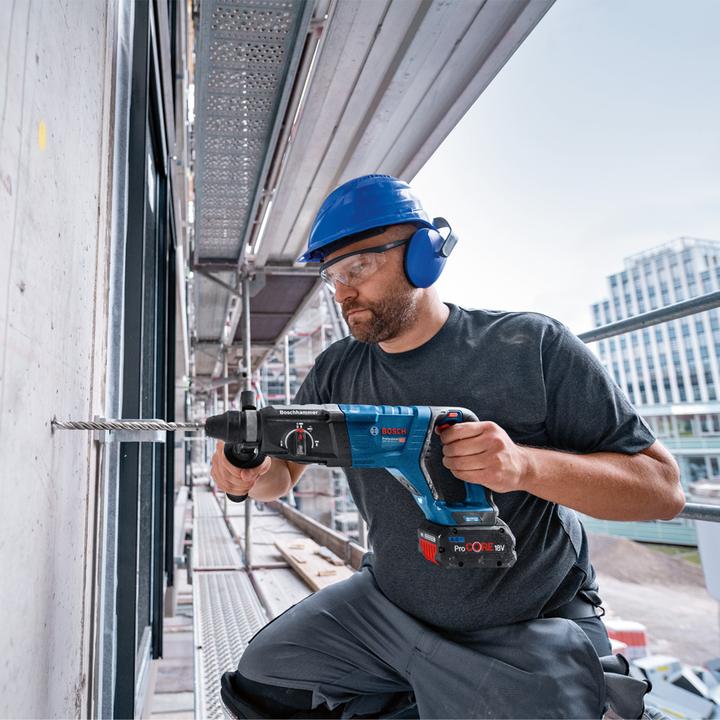 Actual product image Bosch Professional Cordless rotary hammer with SDS plus GBH 18V-28 DC with XL-BOXX (Rechargeable battery operated)