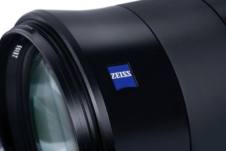 Actual product image Zeiss Otus T* 1.4 / 100 mm ZF.2 (Nikon F, full size)