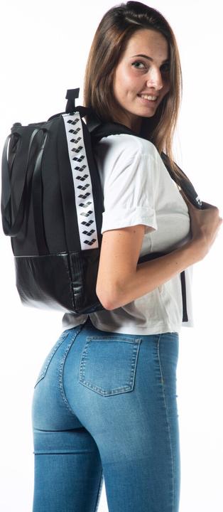 Actual product image Arena Almost (13 l)