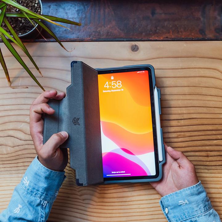 Immagine prodotto STM Dux Plus (iPad 10.9 (2022))