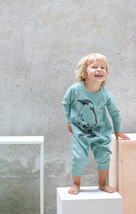 Actual product image Ettel Bettel Oversize jumpsuit "PENGUIN" (68)