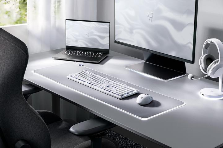 Produktbild Razer Deathstalker V2 Pro (US, Kabellos, Kabelgebunden)