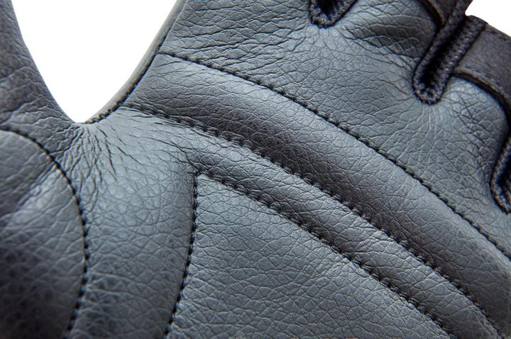Actual product image Reebok Lifting Gloves (L)