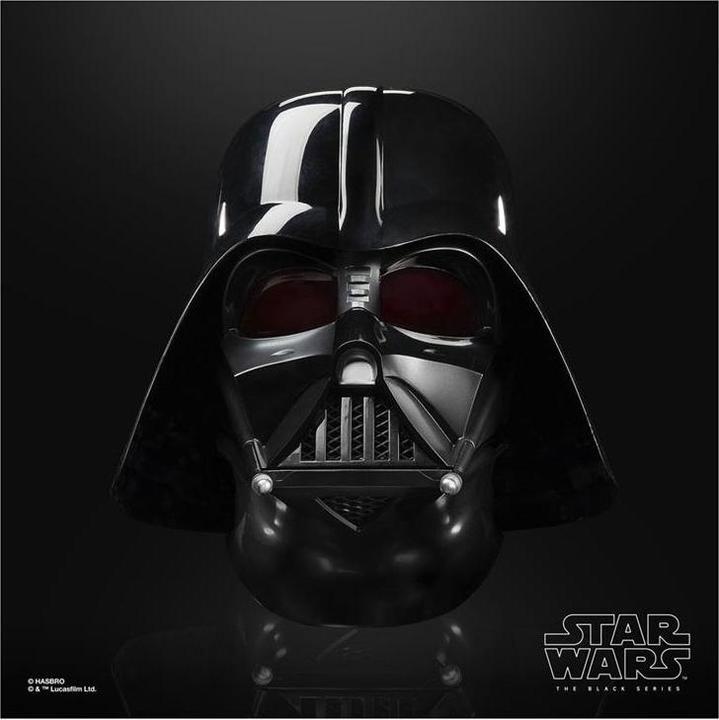 Produktbild Hasbro Star Wars: Darth Vader Premium Electronic Helmet