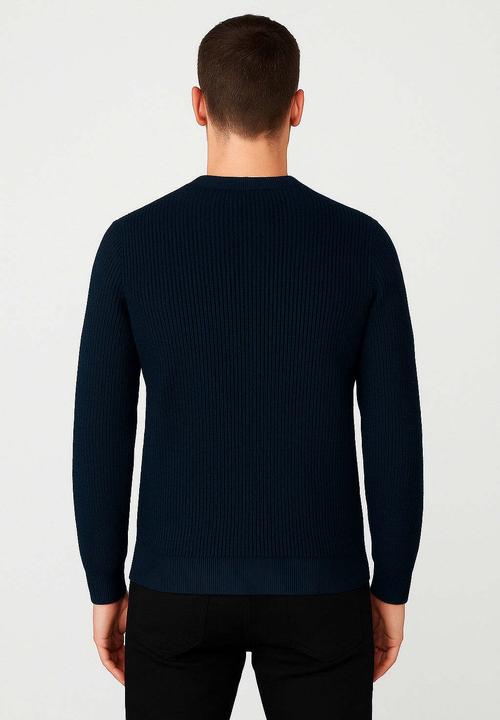 Actual product image Gas Pullover Adyn Round Neck (M)