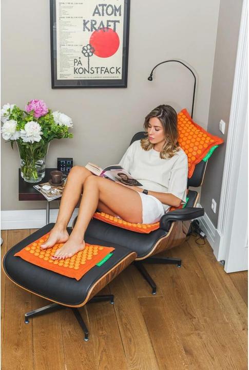 Produktbild Pranamat Eco Massage Set – Matte und Kissen dunkelorange