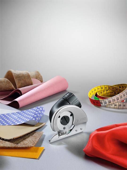 Actual product image Bosch Home & Garden Universal cutting attachment