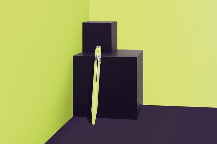 Actual product image Caran d'Ache Ball pen 849 (Neon yellow, 1 x)