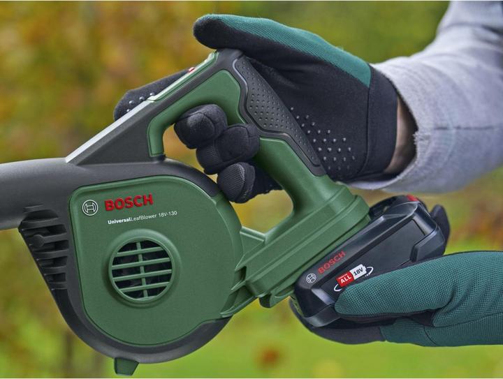 Actual product image Bosch Home & Garden Universal (Rechargeable battery operated, Leaf blower)