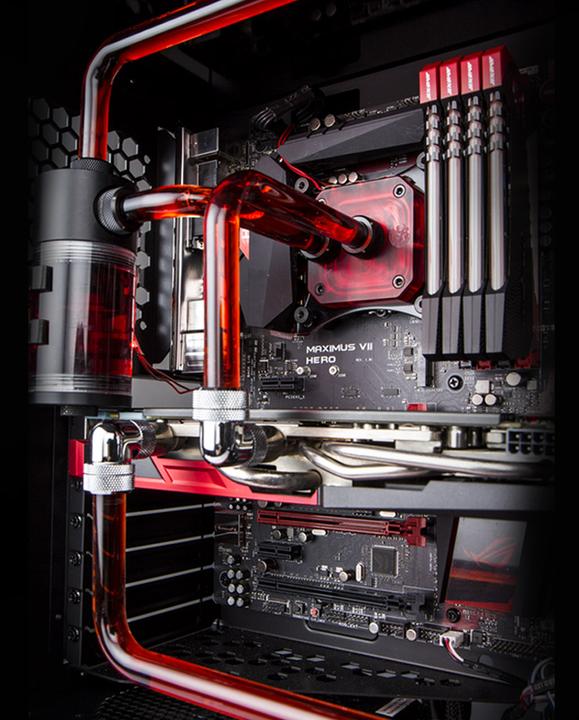 Actual product image In Win 805 red/black (ATX, mATX, Mini-ITX)