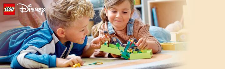 Actual product image LEGO Antonio's magic door (43200, LEGO Disney)