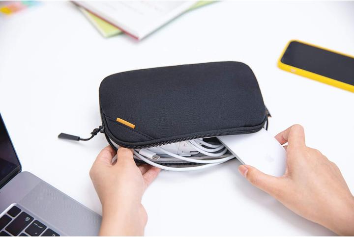 Actual product image tomtoc Defender A13 (13", Universal, Apple)