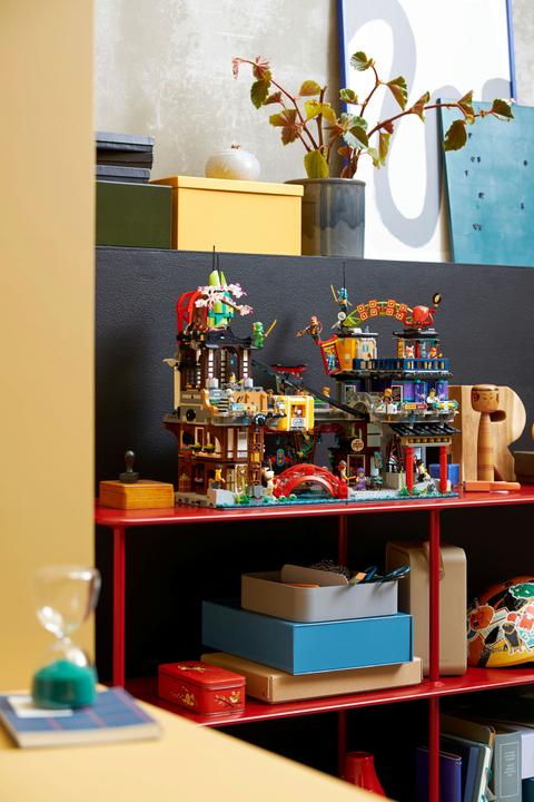 Produktbild LEGO Die Märkte von Ninjago City (71799, LEGO Ninjago, LEGO Seltene Sets)