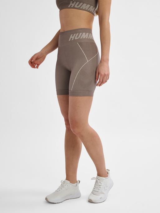 Actual product image hummel Hmlte Christel Seamless Shorts (XL)