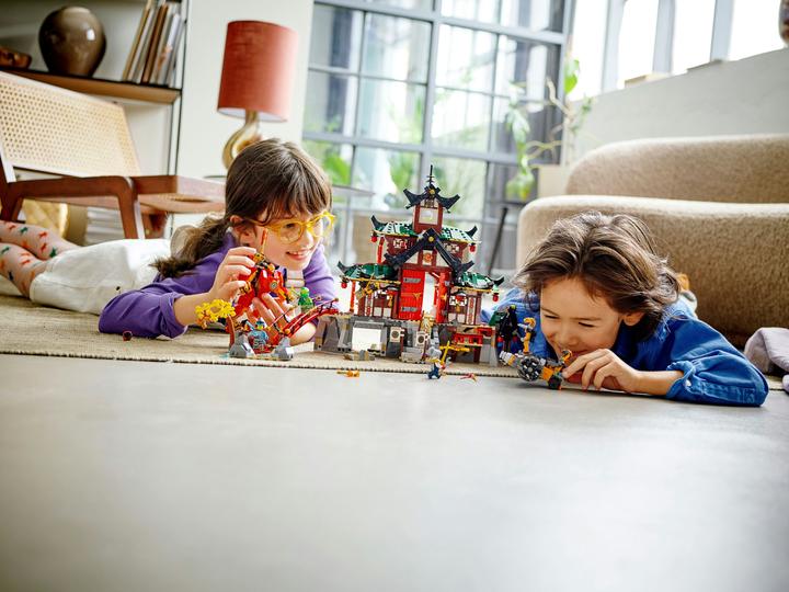 Actual product image LEGO Ninja Dojo Temple (71767, LEGO Ninjago)
