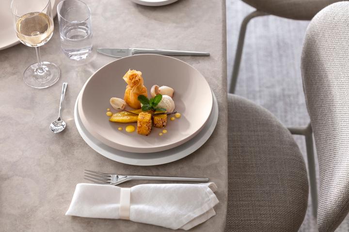 Produktbild Villeroy & Boch NewMoon (1 x, 25 cm)