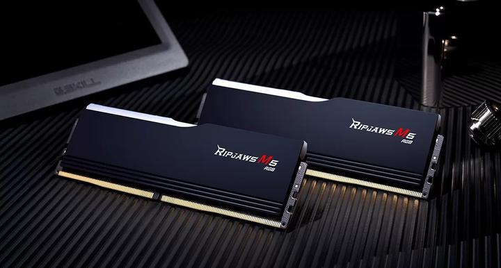 Productafbeelding G.Skill Ripjaws M5 RGB (2 x 16GB, 6000 MHz, DDR5 RAM, DIMM 288 pin)