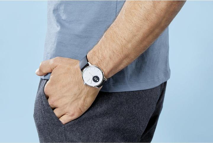 Actual product image Withings ScanWatch (42 mm)