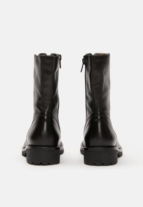 Actual product image Felmini CASTER B501, the timeless lace-up boot from, is characterised by an elegant combination of a (38)