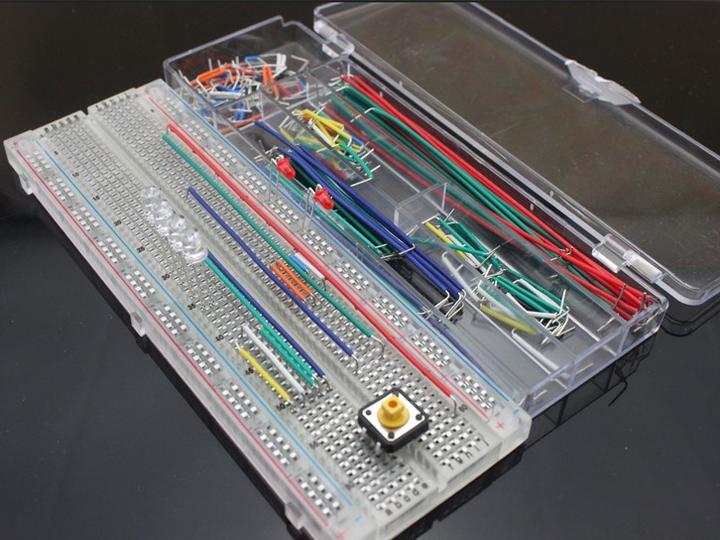 Produktbild OEM 140 Stk. Breadboard-Verbindungskabel mit Box (Kabel)