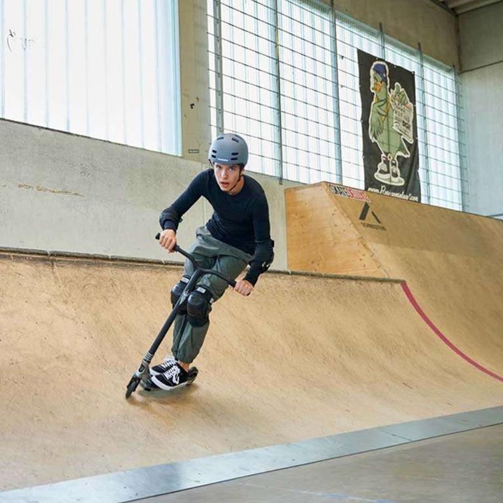 Actual product image Hudora Stunt Scooter 360 Pro
