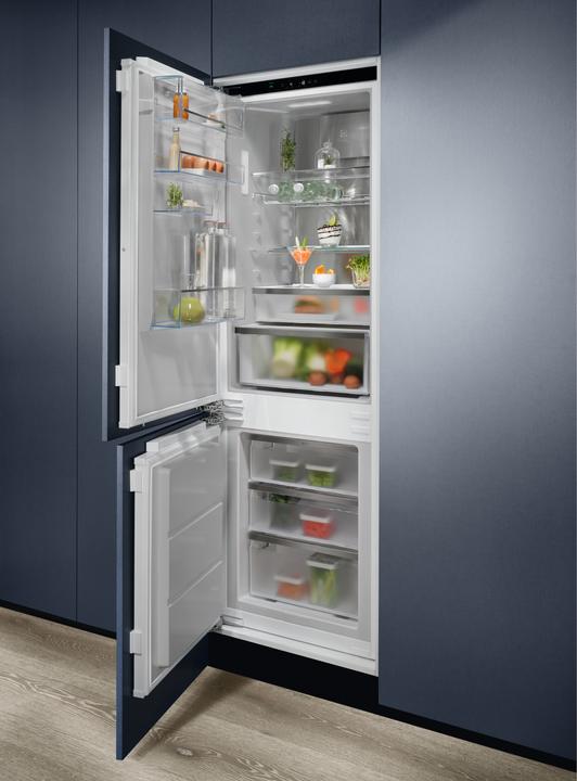 Immagine prodotto Electrolux IK2581BNL (245 l)