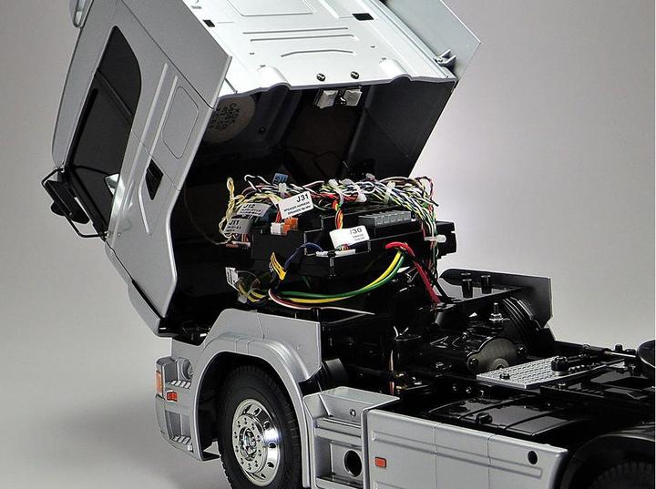 Produktbild Tamiya Scania R470 Elektro Brushed LKW 1:14 Kit Silber (Kit)