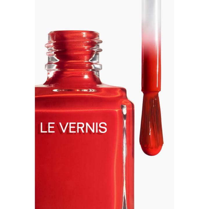 Immagine prodotto Chanel Le Vernis 147 Incendiaire (147 Incendiaire, Smalto)