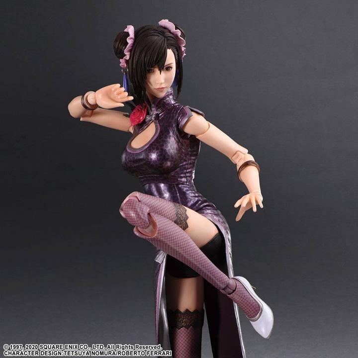 Actual product image Square Enix Final Fantasy VII Remake Play Arts Kai action figure Tifa Lockhart Sporty Dress Ver. 25 cm