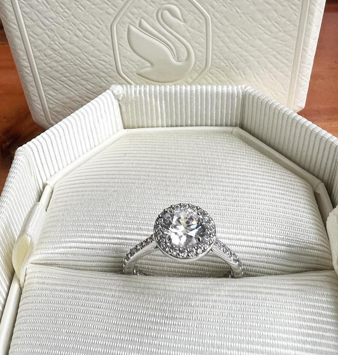 Produktbild Swarovski Constella Cocktail Round Pavé Ring Silber (50)