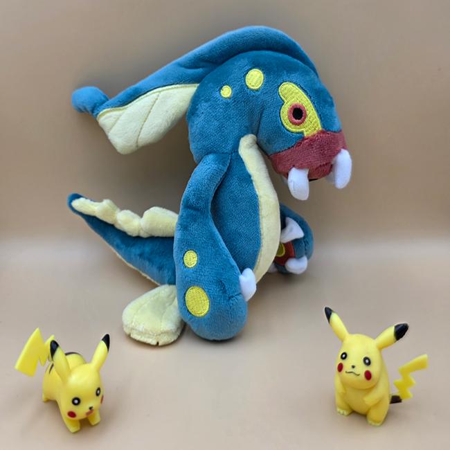 Actual product image Pokémon Eelektross Sitting Cuties Plush - 21.5 cm (19 cm)