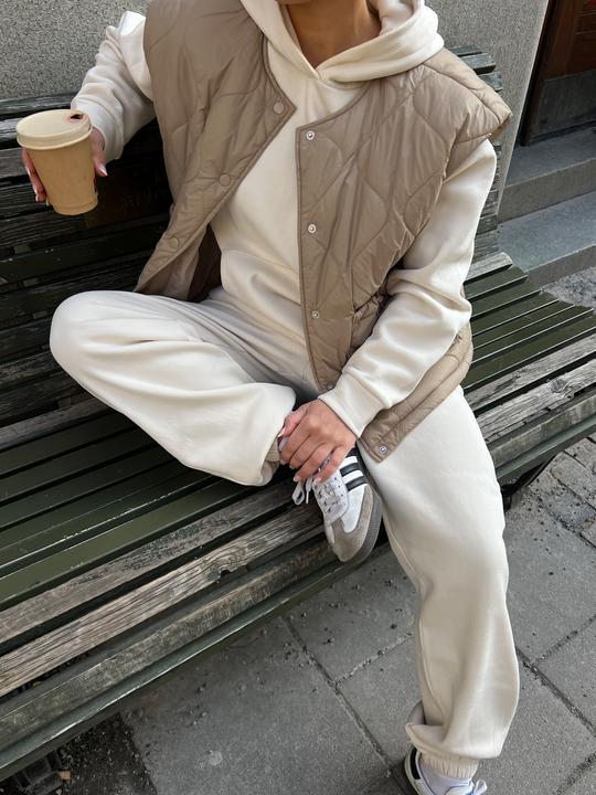 Actual product image Vila Basic sweatpants (M)