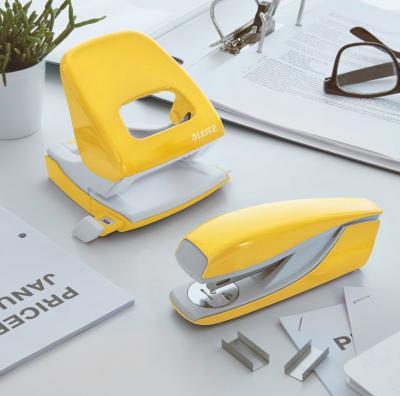 Image du produit Leitz WOW - Ensemble poinçon/agrafeuse
