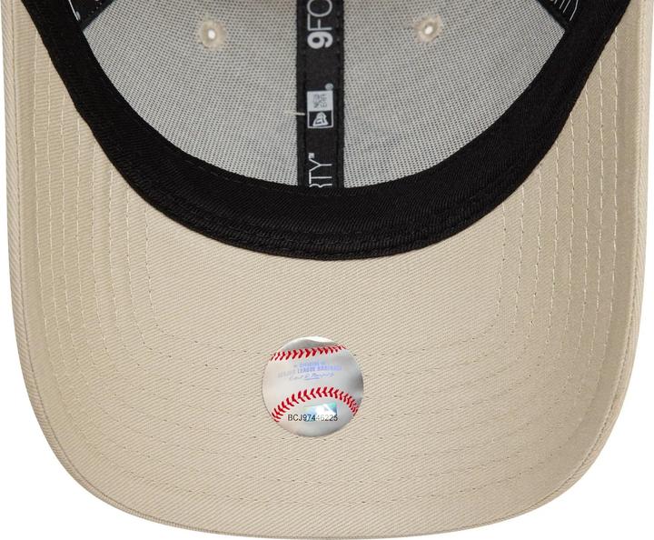 Actual product image New Era 9forty cap New York Yankees Team Outline (One size)