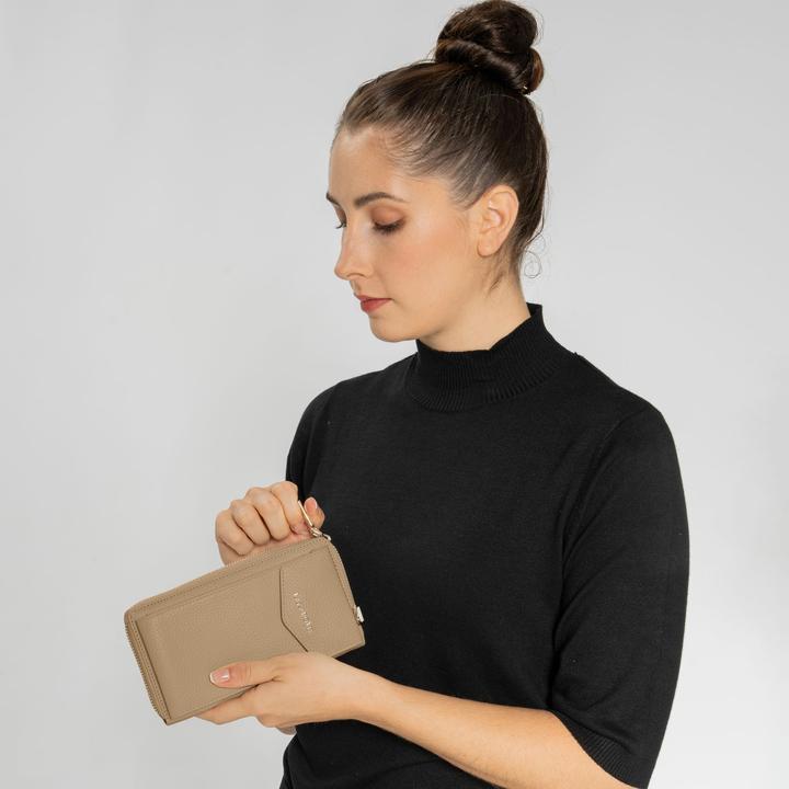 Immagine prodotto Lazarotti Bologna Leather Handytasche Leder 11 cm