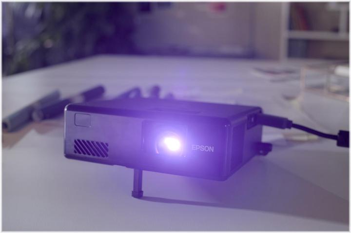 Immagine prodotto Epson EF-11 (Full HD, 1000 lm, 1.1:1)