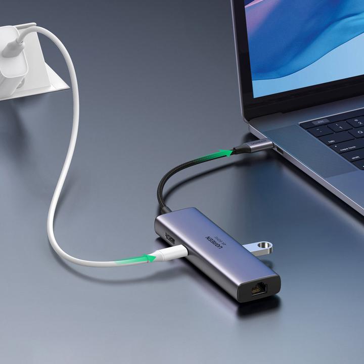 Actual product image Ugreen CM512 (USB-C, 7 Ports)