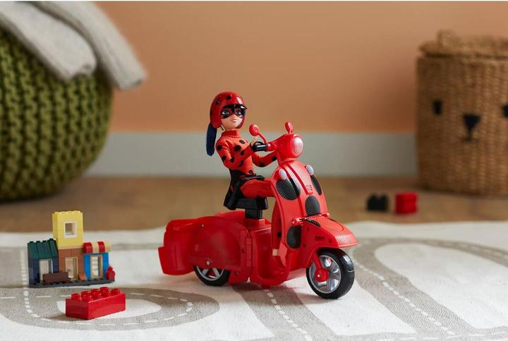 Actual product image Bandai Miraculous Ladybug Scooter with Doll