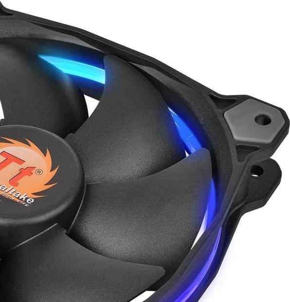Immagine prodotto Thermaltake Riing (140 mm, 3 x)