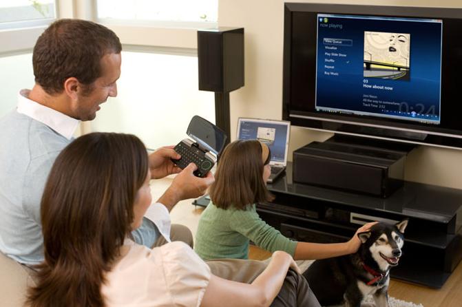 Actual product image Logitech diNovo Mini (CH, Wireless)