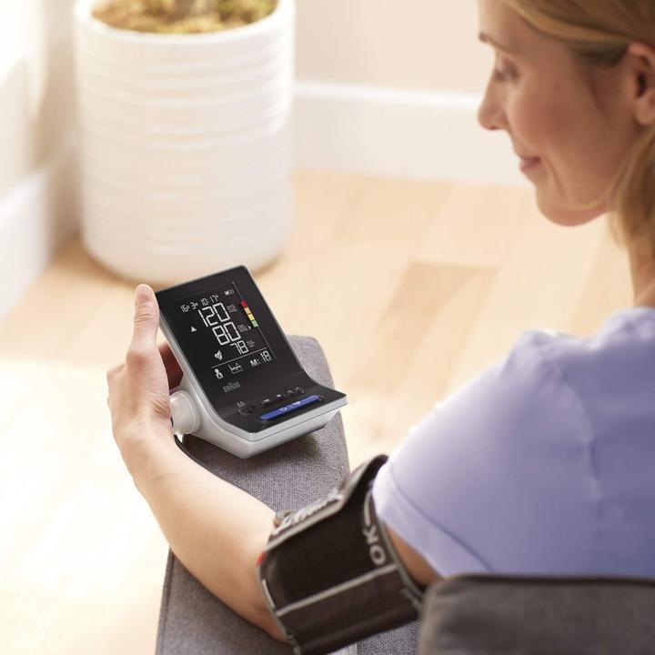 Produktbild Braun ExactFit 3 (Blutdruckmessgerät Oberarm)