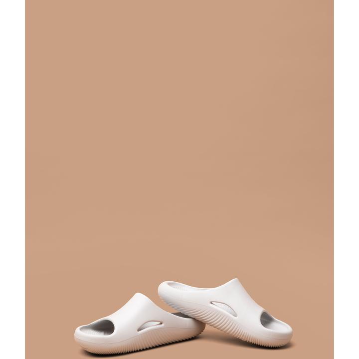 Actual product image Crocs Mellow Recovery Slide (38, 39)