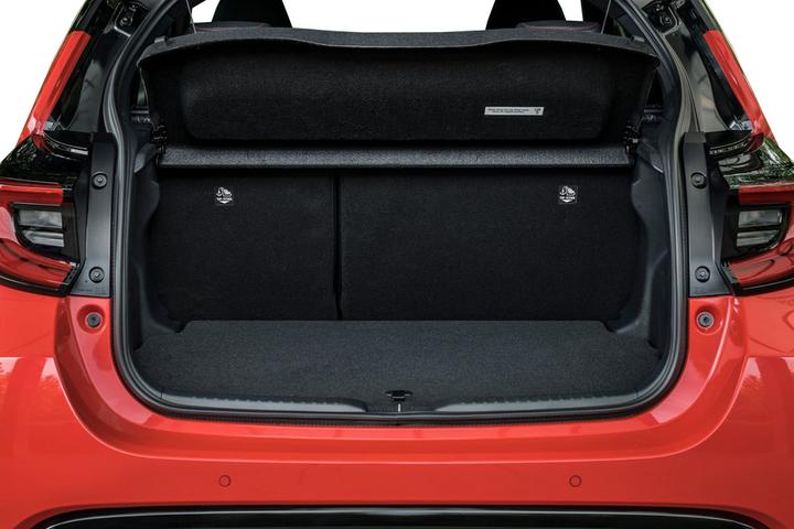 Produktbild Aristar Kofferraumwanne für Toyota Yaris ab 2020 bis heute (erhöhte Ladefläche)