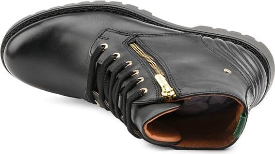 Actual product image Pikolinos Aviles (39)