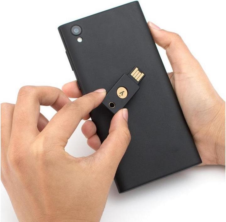 Produktbild Yubico YubiKey 5 NFC