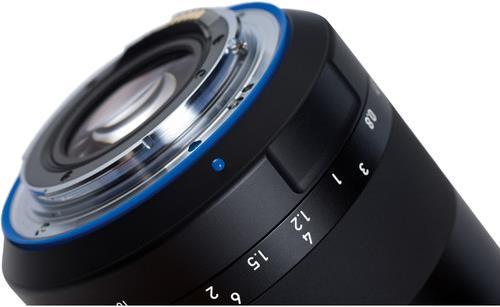 Image du produit Zeiss Milvus 2.8 / 21mm ZE Canon EF (Canon EF, Plein format)